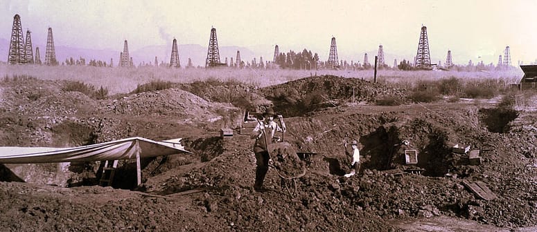1909 California La Brea Tar Pits
